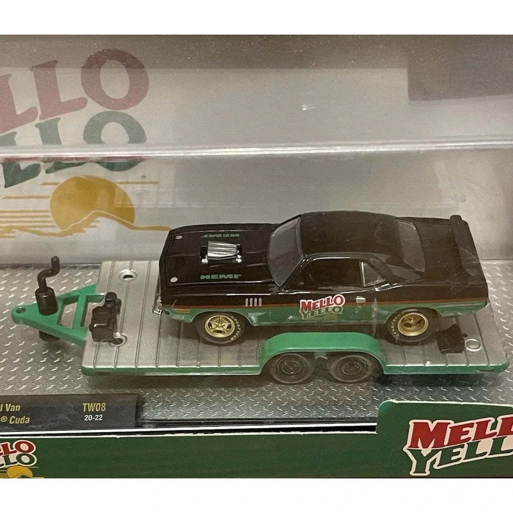 Mello Yello 1967 Dodge Panel Van & 1971 Plymouth HEMI Cuda Diecast 1:64 Cars NEW